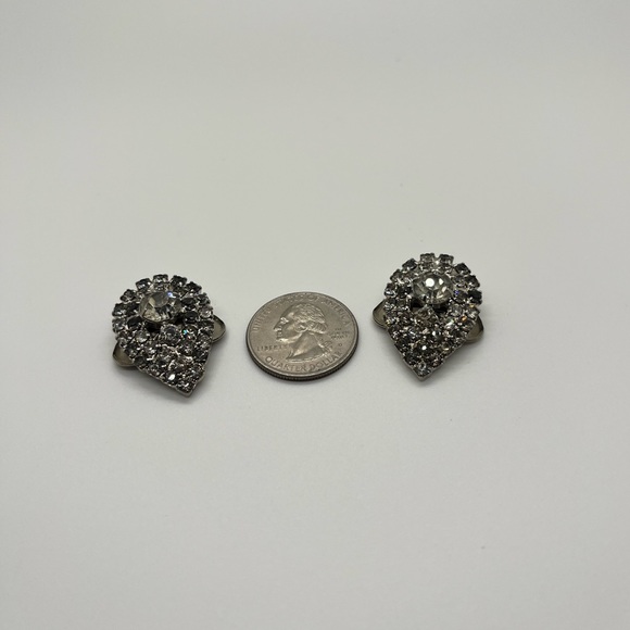Vintage Silver Tone Shoe Fur,or Scarf Clips Rhinestones Signed Musi - Picture 3 of 6